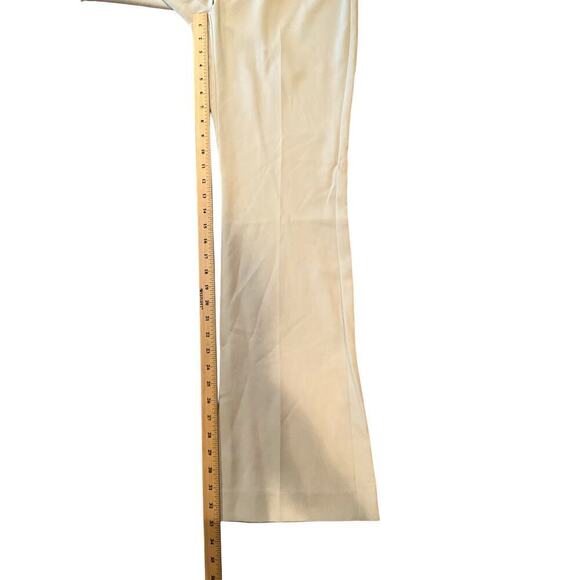 Suzy Shier Trouser Pants Women's 7/8 Beige Mid-Rise Pockets Straight Leg Pull On - Picture 2 of 5